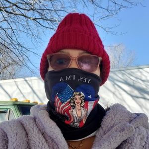 Meet your Posher, Maria